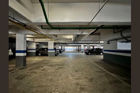 Apartamento para alugar com 140m², 2 quartos e 2 vagas Apartamento para alugar com 140m², 2 quartos e 2 vagasGaragem