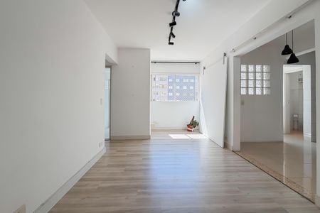 Sala de apartamento à venda com 2 quartos, 72m² em Vila Mariana, São Paulo