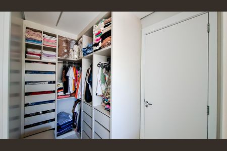 Apartamento à venda com 68m², 2 quartos e 1 vagaQuarto 2 - Armários