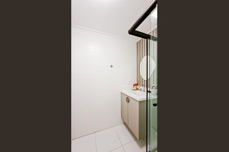 Apartamento à venda com 68m², 2 quartos e 1 vagaBanheiro Social 