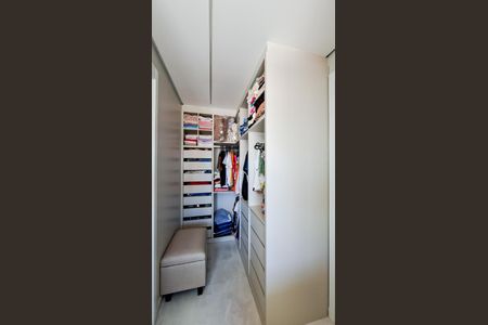 Apartamento à venda com 68m², 2 quartos e 1 vagaQuarto 2 - Armários