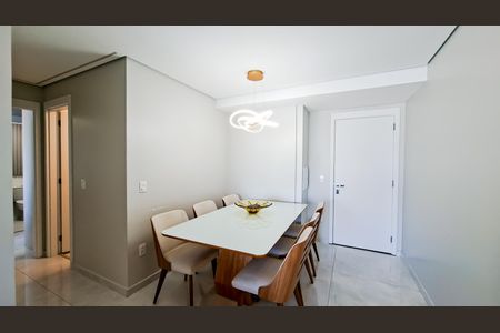 Apartamento à venda com 68m², 2 quartos e 1 vagaSala