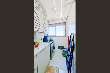 Apartamento à venda com 68m², 2 quartos e 1 vagaÁrea de Serviço