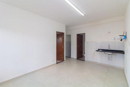 Sala/Cozinha de apartamento para alugar com 2 quartos, 45m² em Cidade Líder, São Paulo