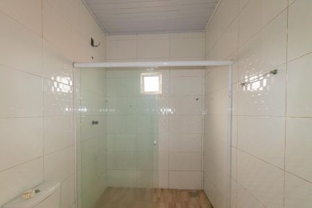 Casa para alugar com 280m², 5 quartos e 3 vagasCasa dos fundos/Banheiro