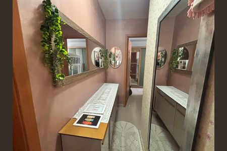 Apartamento à venda com 48m², 2 quartos e sem vagaCorredor