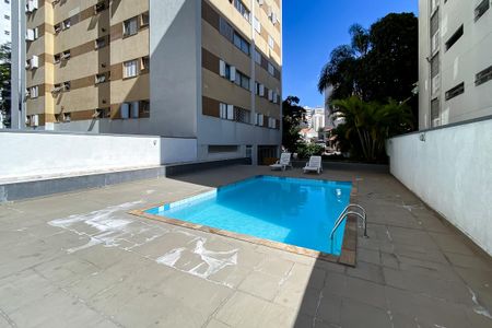 Apartamento para alugar com 74m², 2 quartos e 1 vagaPiscina