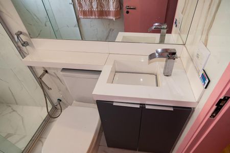 Apartamento para alugar com 74m², 2 quartos e 1 vagaBanheiro