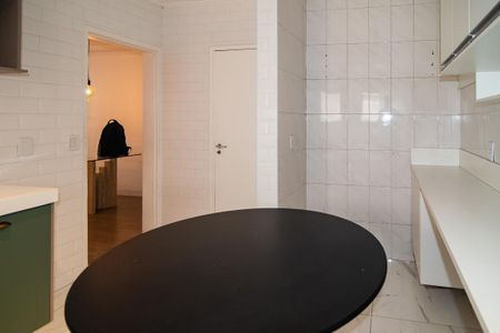 Apartamento para alugar com 74m², 2 quartos e 1 vagaCozinha / Área de Serviço