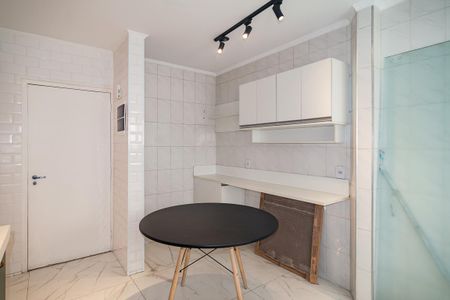 Apartamento para alugar com 74m², 2 quartos e 1 vagaCozinha / Área de Serviço