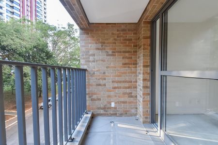 Varanda de kitnet/studio à venda com 1 quarto, 24m² em Chácara Klabin, São Paulo