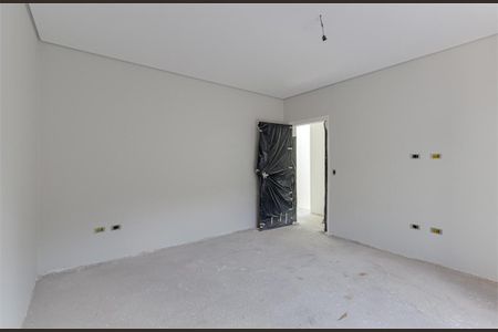 Casa à venda com 4 quartos, 680m² em Jardim Prudência, São Paulo