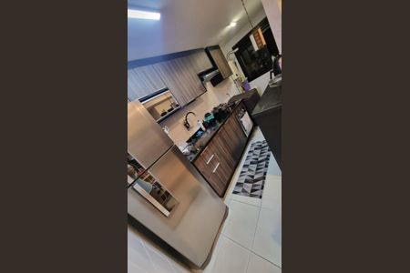 Cozinha de apartamento à venda com 2 quartos, 50m² em Recanto das Rosas, Osasco