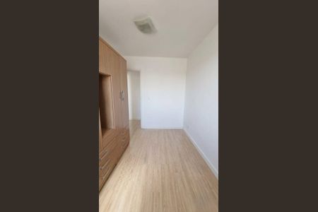 Quarto de apartamento à venda com 2 quartos, 50m² em Recanto das Rosas, Osasco