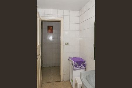 Casa à venda com 300m², 6 quartos e 2 vagasBanheiro