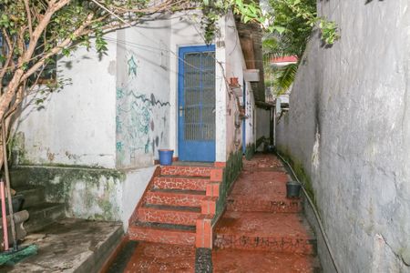 Casa à venda com 300m², 6 quartos e 2 vagasCorredor Externo