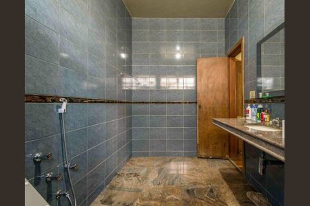 Casa à venda com 366m², 4 quartos e 4 vagas