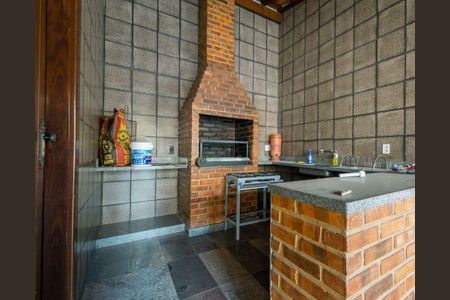 Casa à venda com 366m², 4 quartos e 4 vagas