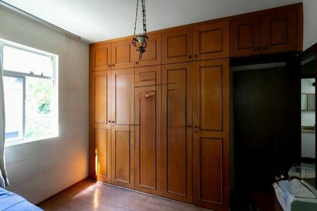 Apartamento à venda com 3 quartos, 75m² em Sagrada Família, Belo Horizonte
