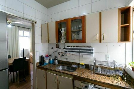 Apartamento à venda com 75m², 3 quartos e 1 vaga