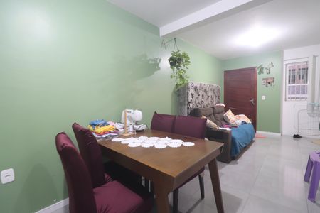 Sala de casa à venda com 2 quartos, 63m² em Santo Afonso, Novo Hamburgo