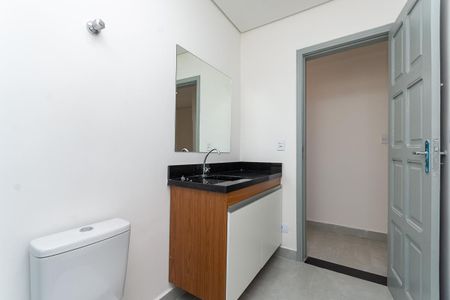 Banheiro Social de apartamento para alugar com 2 quartos, 53m² em Pompeia, São Paulo