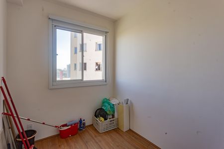 Quarto 1 de apartamento para alugar com 2 quartos, 34m² em Parque Fongaro, São Paulo