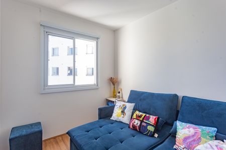 Quarto 2 de apartamento para alugar com 2 quartos, 34m² em Parque Fongaro, São Paulo