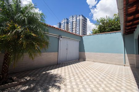 Casa para alugar com 160m², 2 quartos e 2 vagas Casa para alugar com 160m², 2 quartos e 2 vagasGaragem
