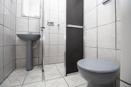 Casa para alugar com 160m², 2 quartos e 2 vagas Casa para alugar com 160m², 2 quartos e 2 vagasBanheiro da Suíte