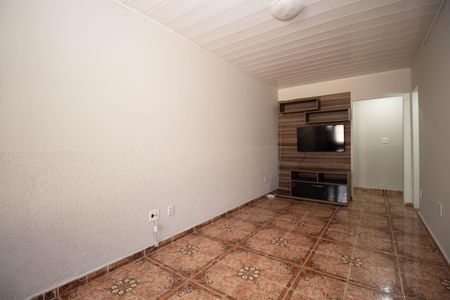 Casa para alugar com 160m², 2 quartos e 2 vagas Casa para alugar com 160m², 2 quartos e 2 vagasSala de estar