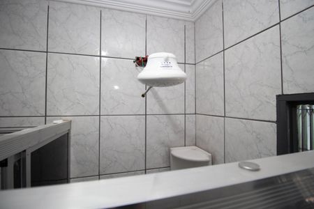 Casa para alugar com 160m², 2 quartos e 2 vagas Casa para alugar com 160m², 2 quartos e 2 vagasBanheiro da Suíte