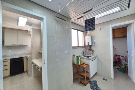Apartamento para alugar com 206m², 3 quartos e 3 vagasCozinha