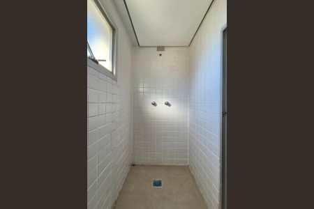 Apartamento para alugar com 206m², 3 quartos e 3 vagasBanheiro