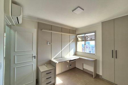 Apartamento para alugar com 206m², 3 quartos e 3 vagasQuarto 2