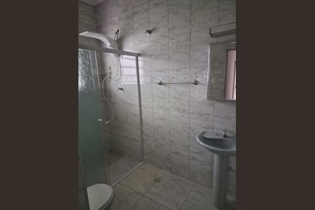 Banheiro de casa para alugar com 2 quartos, 120m² em Vila Continental, São Paulo