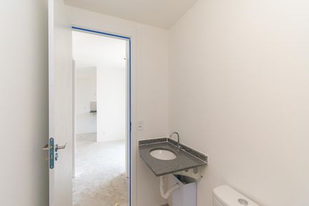Apartamento para alugar com 42m², 2 quartos e sem vaga Apartamento para alugar com 42m², 2 quartos e sem vagaBanheiro