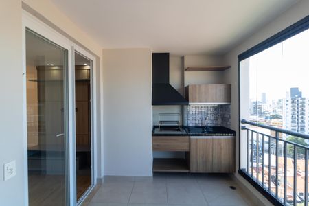 Apartamento à venda com 65m², 2 quartos e 1 vaga Apartamento à venda com 65m², 2 quartos e 1 vagaSacada com Churrasqueira