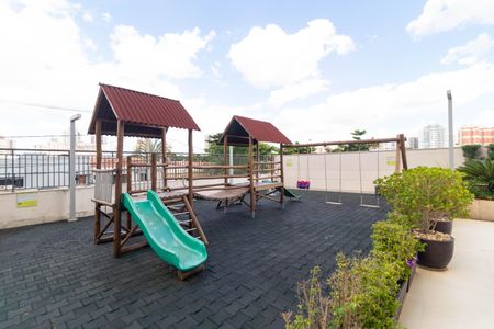 Apartamento à venda com 65m², 2 quartos e 1 vaga Apartamento à venda com 65m², 2 quartos e 1 vagaÁrea comum - Playground