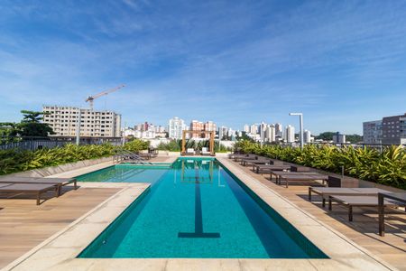 Apartamento à venda com 65m², 2 quartos e 1 vaga Apartamento à venda com 65m², 2 quartos e 1 vagaÁrea comum - Piscina