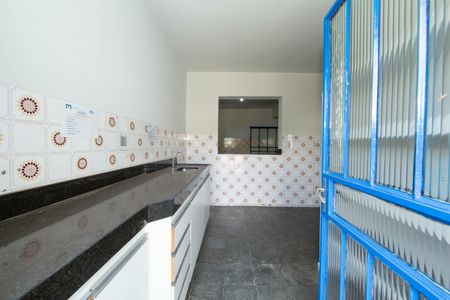 Casa para alugar com 483m², 5 quartos e 4 vagasCOZINHA