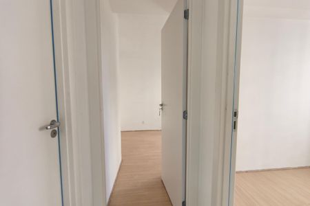 Corredor - Quartos de apartamento para alugar com 2 quartos, 38m² em Residencial Parque da Fazenda, Campinas