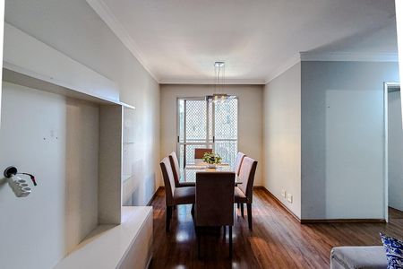 Apartamento para alugar com 62m², 3 quartos e 1 vagaSala