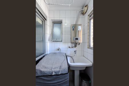 Apartamento para alugar com 62m², 3 quartos e 1 vagaÁrea de serviço