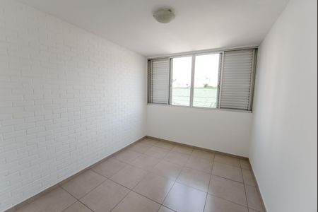 Apartamento para alugar com 75m², 3 quartos e 1 vagaQuarto 2