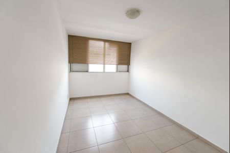 Sala de apartamento para alugar com 3 quartos, 75m² em Centro, Taubaté