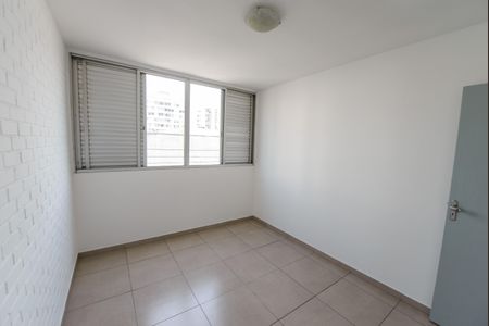 Apartamento para alugar com 75m², 3 quartos e 1 vagaQuarto 2