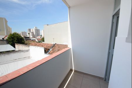 Apartamento para alugar com 75m², 3 quartos e 1 vagaÁrea de Serviço