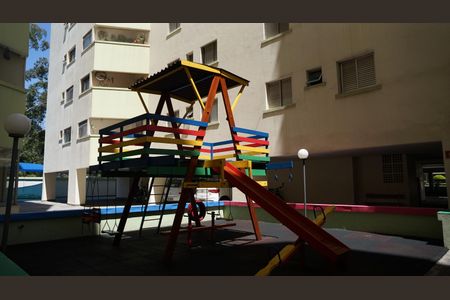 Apartamento à venda com 68m², 2 quartos e 1 vagaÁrea comum - Playground