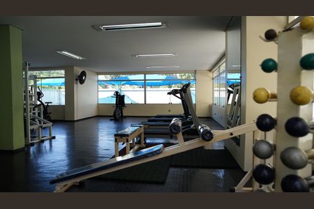 Apartamento à venda com 68m², 2 quartos e 1 vagaAcademia